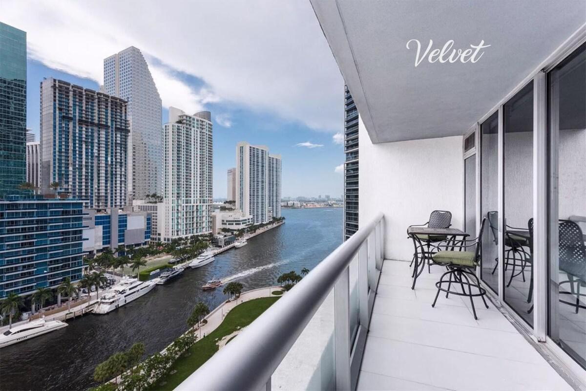 Icon Brickell Suites By Vesper Miami Exterior foto